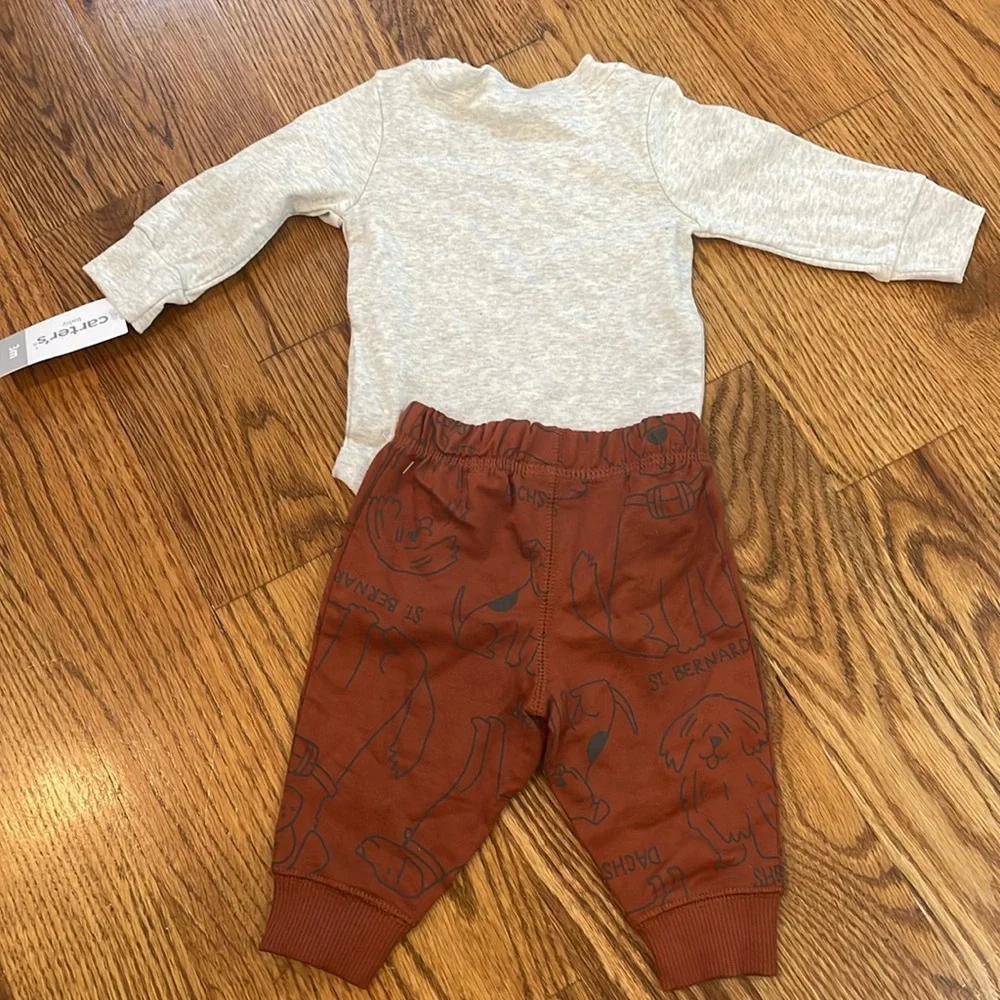 Carter’s Matching Set. Includes Shirt and Pants. Size 3 Months. New With Tags.